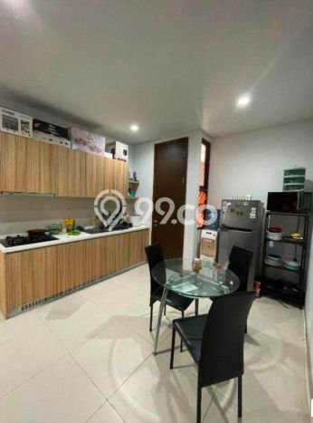 Hunian Elit LB 200m2 Siap Pakai Desain Elegan di BSD City, Tangerang Hunian Elit LB 200m2 Siap Pakai Desain Elegan di BSD City, Tangerang