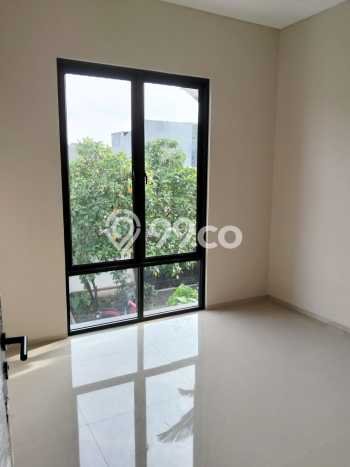 Rumah Strategis Minimalis Lb 140m2 di BSD, Tangerang Selatan Rumah Strategis Minimalis Lb 140m2 di BSD, Tangerang Selatan