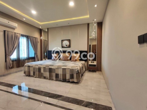 Rumah Elit Modern Tanpa Renovasi di Permata Buana Jakarta Barat Rumah Elit Modern Tanpa Renovasi di Permata Buana Jakarta Barat