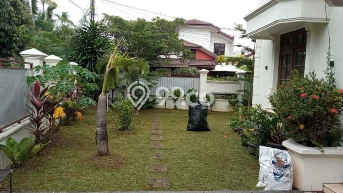 For Sale! Premium House LT 350m2 Desain Modern di Lebak Bulus For Sale! Premium House LT 350m2 Desain Modern di Lebak Bulus