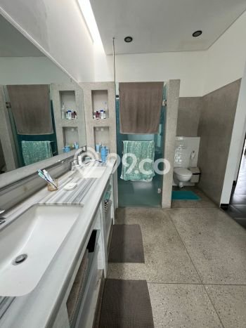 Hunian Elit LB 380m2 Siap Huni Desain Elegan di Lebak Bulus, Jakarta Selatan Hunian Elit LB 380m2 Siap Huni Desain Elegan di Lebak Bulus, Jakarta Selatan
