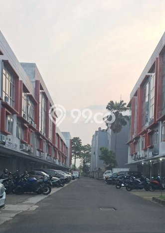 Ruko Dijual di Prime Area Jakarta Barat Luas 250m2 Ruko Dijual di Prime Area Jakarta Barat Luas 250m2