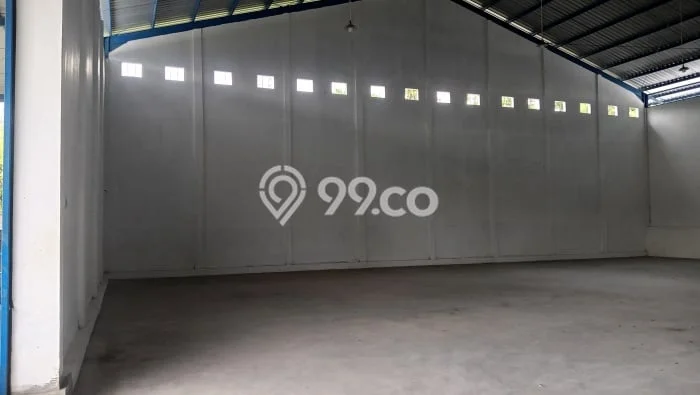 FOR RENT! Gudang di Bondowoso Kota Cocok untuk Bisnis 400m2 FOR RENT! Gudang di Bondowoso Kota Cocok untuk Bisnis 400m2