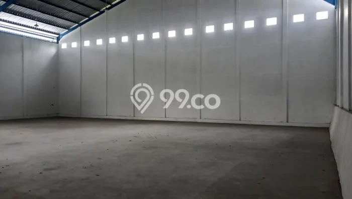 FOR RENT! Gudang di Bondowoso Kota Cocok untuk Bisnis 400m2 FOR RENT! Gudang di Bondowoso Kota Cocok untuk Bisnis 400m2
