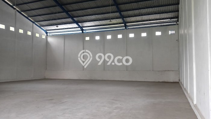 FOR RENT! Gudang di Bondowoso Kota Cocok untuk Bisnis 400m2 FOR RENT! Gudang di Bondowoso Kota Cocok untuk Bisnis 400m2