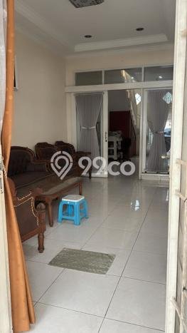Rumah Strategis area Cimahi, Bandung, LT 102m2m² Bangunan 136m2m² - HARGA NEGO! Rumah Strategis area Cimahi, Bandung, LT 102m2m² Bangunan 136m2m² - HARGA NEGO!