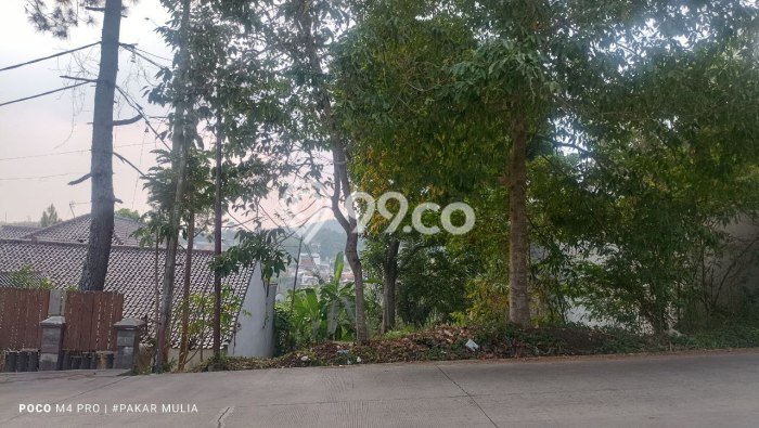 LOKASI STRATEGIS! Tanah di Dago, Luas 368m², Pinggir Jalan Utama LOKASI STRATEGIS! Tanah di Dago, Luas 368m², Pinggir Jalan Utama