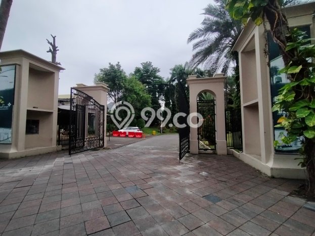 For Sale Rumah Mewah Exclusive di Kebon Jeruk, Jakarta Barat For Sale Rumah Mewah Exclusive di Kebon Jeruk, Jakarta Barat