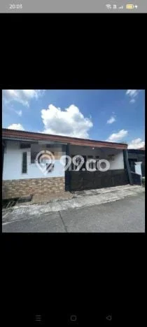 Rumah Strategis Modern Lb 105m2 di Karawaci, Tangerang Rumah Strategis Modern Lb 105m2 di Karawaci, Tangerang
