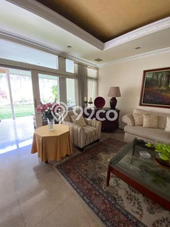 Rumah Luxury Modern Tanpa Renovasi di Kemang Jakarta Selatan Rumah Luxury Modern Tanpa Renovasi di Kemang Jakarta Selatan