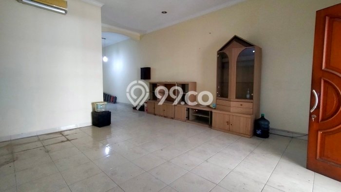 Disewakan! Rumah 3 Kamar Tidur &
2 Kamar Mandi di Tomang, Jakarta Barat Disewakan! Rumah 3 Kamar Tidur &
2 Kamar Mandi di Tomang, Jakarta Barat