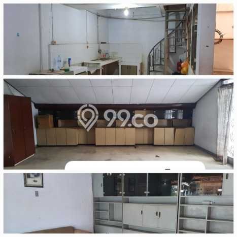Rumah Elit LB 200m2 Siap Pakai Desain Elegan di Kemanggisan, Jakarta Barat Rumah Elit LB 200m2 Siap Pakai Desain Elegan di Kemanggisan, Jakarta Barat