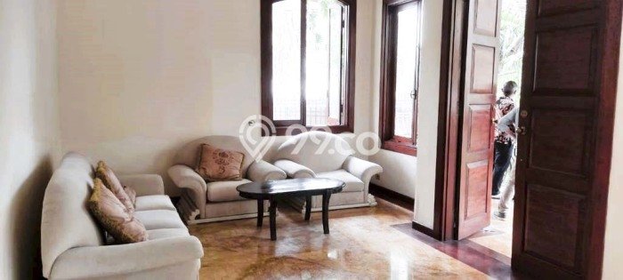 Hunian Mewah LB 800m2 Siap Pakai Desain Elegan di Kuningan, Jakarta Selatan Hunian Mewah LB 800m2 Siap Pakai Desain Elegan di Kuningan, Jakarta Selatan