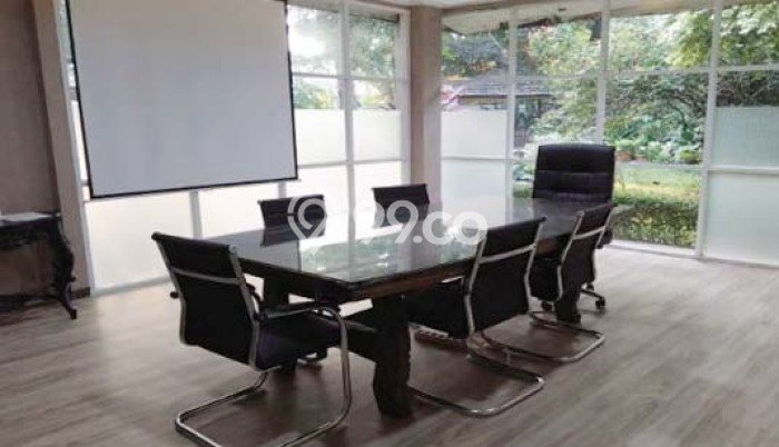 Hunian Elit LB 452m2 Siap Huni Desain Elegan di Prapanca, Jakarta Selatan Hunian Elit LB 452m2 Siap Huni Desain Elegan di Prapanca, Jakarta Selatan