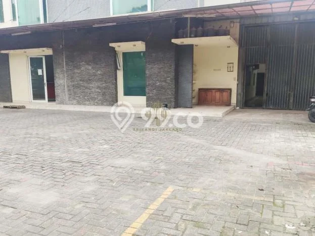 Ruko Komersial Disewakan di Pasar Minggu Jakarta Selatan Luas 771m2 Ruko Komersial Disewakan di Pasar Minggu Jakarta Selatan Luas 771m2