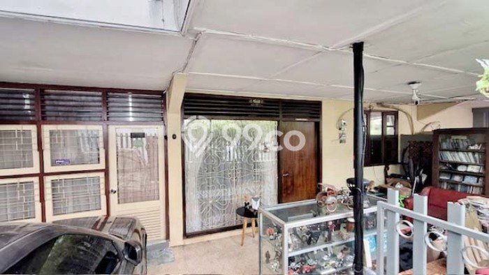 Siap Huni Hunian Elit 5 Kamar di Kebayoran Baru Dekat ke Mana Pun Siap Huni Hunian Elit 5 Kamar di Kebayoran Baru Dekat ke Mana Pun