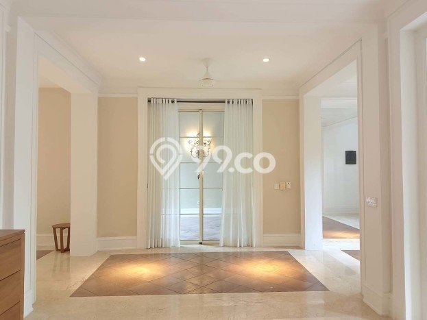 Disewakan Rumah Nyaman di Kemang LT 600m2 / LB 1000m2 Siap Huni Disewakan Rumah Nyaman di Kemang LT 600m2 / LB 1000m2 Siap Huni