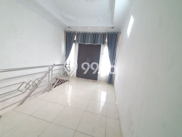 For Sale Rumah 4 Kamar Lokasi Strategis Bagus dan Strategis di Sukabumi For Sale Rumah 4 Kamar Lokasi Strategis Bagus dan Strategis di Sukabumi