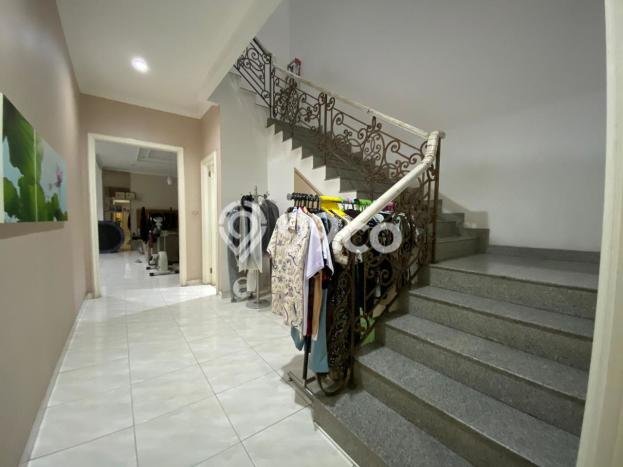 Ready to Use! Premium House LT 175m2 Desain Elegan di Kapuk Ready to Use! Premium House LT 175m2 Desain Elegan di Kapuk
