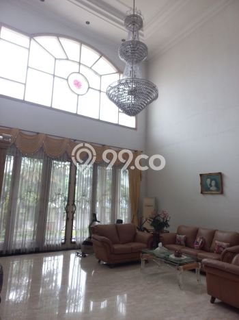 Siap Huni Rumah Mewah 6 Kamar di Kelapa Gading Dekat ke Mana Pun Siap Huni Rumah Mewah 6 Kamar di Kelapa Gading Dekat ke Mana Pun