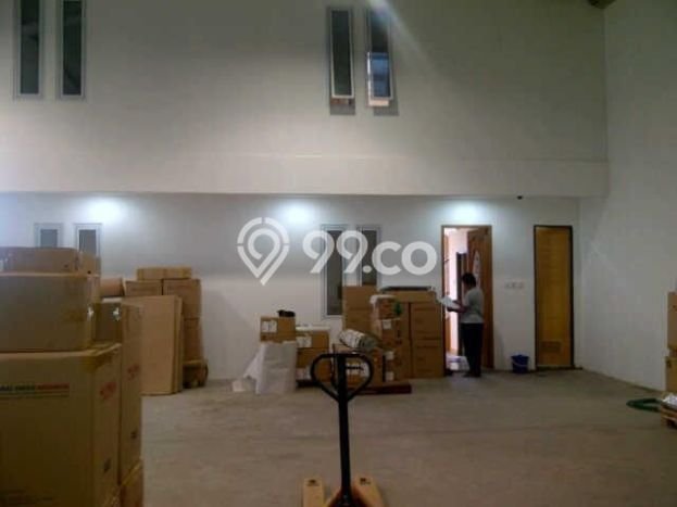 Unit Komersial Disewakan di Jakarta Barat Area Strategis Harga Kompetitif Unit Komersial Disewakan di Jakarta Barat Area Strategis Harga Kompetitif