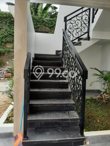 Dijual Rumah Mewah Exclusive di Jagakarsa, Jakarta Selatan Dijual Rumah Mewah Exclusive di Jagakarsa, Jakarta Selatan