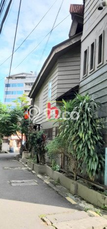Rumah Luxury Modern Tanpa Renovasi di Pasar Baru Jakarta Pusat Rumah Luxury Modern Tanpa Renovasi di Pasar Baru Jakarta Pusat