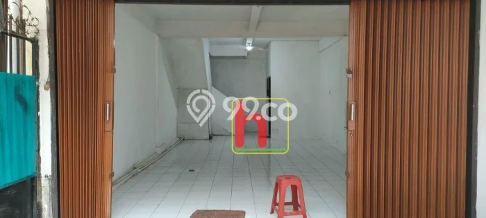 Ruko Disewa di Tambora, Jakarta Barat, LT 47m2 / LB 100m2 Ruko Disewa di Tambora, Jakarta Barat, LT 47m2 / LB 100m2