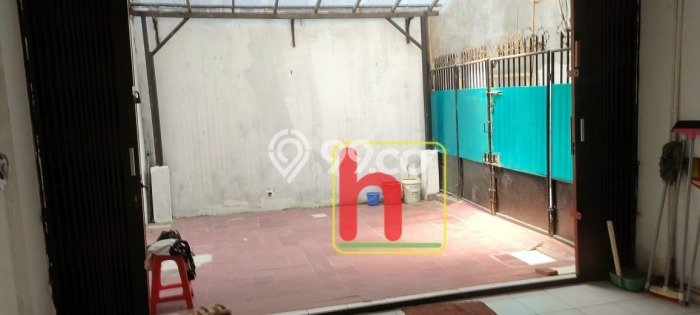Ruko Disewa di Tambora, Jakarta Barat, LT 47m2 / LB 100m2 Ruko Disewa di Tambora, Jakarta Barat, LT 47m2 / LB 100m2