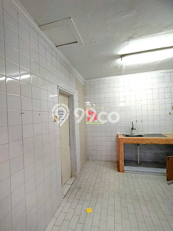 Rumah Sewa Jakarta Utara LT 200m2 LB 300m2 Area Muara Karang Rumah Sewa Jakarta Utara LT 200m2 LB 300m2 Area Muara Karang