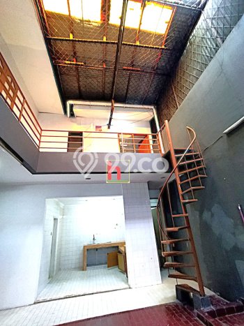 Rumah Sewa Jakarta Utara LT 200m2 LB 300m2 Area Muara Karang Rumah Sewa Jakarta Utara LT 200m2 LB 300m2 Area Muara Karang