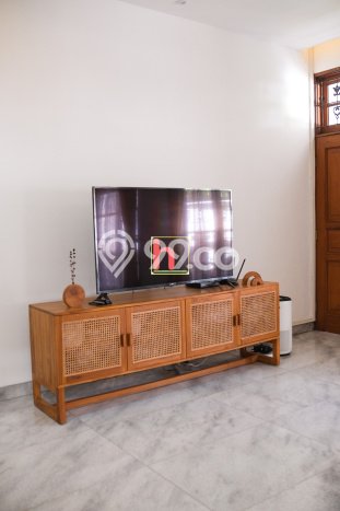 Hunian Elit LB 600m2 Siap Huni Desain Elegan di Ragunan, Jakarta Selatan Hunian Elit LB 600m2 Siap Huni Desain Elegan di Ragunan, Jakarta Selatan