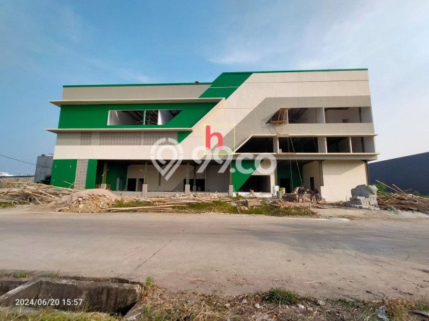 Gudang Dijual Lokasi Emas di Tangerang Luas 4935m2 Gudang Dijual Lokasi Emas di Tangerang Luas 4935m2