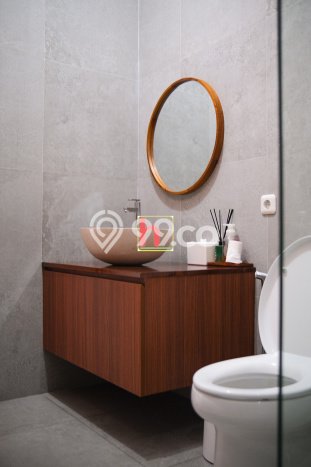 Hunian Elit LB 600m2 Siap Huni Desain Elegan di Ragunan, Jakarta Selatan Hunian Elit LB 600m2 Siap Huni Desain Elegan di Ragunan, Jakarta Selatan