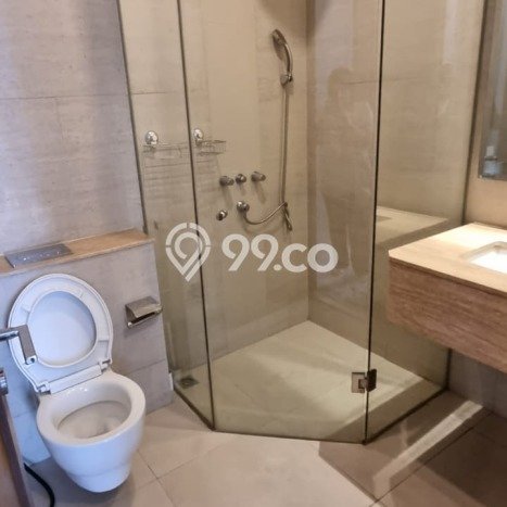 Hunian Apartemen Eksklusif untuk Dijual di Jakarta Barat dengan 3 BR & 3 Kamar Mandi Hunian Apartemen Eksklusif untuk Dijual di Jakarta Barat dengan 3 BR & 3 Kamar Mandi