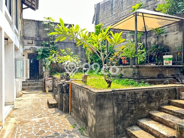 Rumah Mewah LB 500m2 Siap Pakai Desain Elegan di Lubang Buaya, Jakarta Timur Rumah Mewah LB 500m2 Siap Pakai Desain Elegan di Lubang Buaya, Jakarta Timur