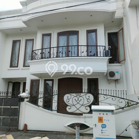 Jual Rumah Bagus Siap Huni LB 200m2 di Duren Sawit, Jakarta Timur Jual Rumah Bagus Siap Huni LB 200m2 di Duren Sawit, Jakarta Timur