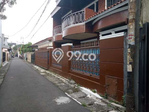 Siap Huni Rumah Mewah 4 Kamar di Tebet Dekat ke Mana Pun Siap Huni Rumah Mewah 4 Kamar di Tebet Dekat ke Mana Pun