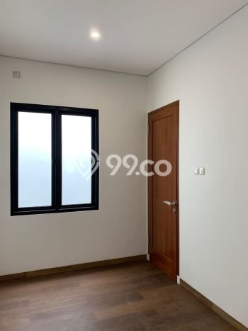 Rumah Mewah LB 200m2 Siap Huni Desain Elegan di Kayu Putih, Jakarta Timur Rumah Mewah LB 200m2 Siap Huni Desain Elegan di Kayu Putih, Jakarta Timur