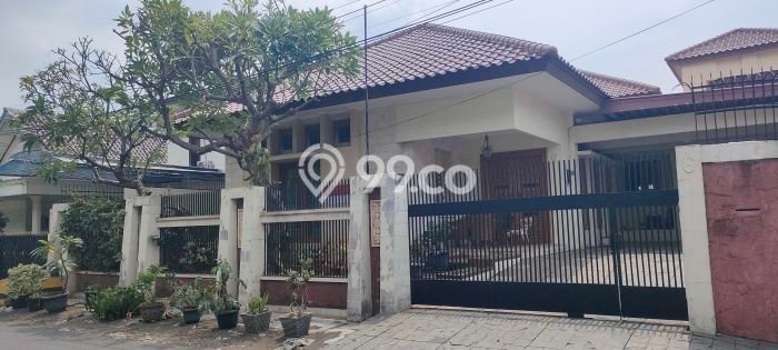 Jual Rumah Mewah Elegan Dengan View Cantik di Rawamangun, Jakarta Timur Jual Rumah Mewah Elegan Dengan View Cantik di Rawamangun, Jakarta Timur