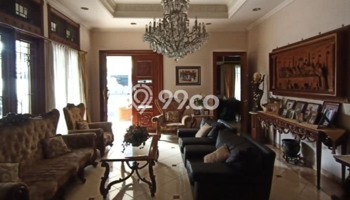 Jual Rumah Mewah Elegan Dengan View Cantik di Rawamangun, Jakarta Timur Jual Rumah Mewah Elegan Dengan View Cantik di Rawamangun, Jakarta Timur