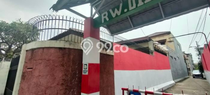 Jual Rumah Mewah Elegan Dengan View Cantik di Rawamangun, Jakarta Timur Jual Rumah Mewah Elegan Dengan View Cantik di Rawamangun, Jakarta Timur