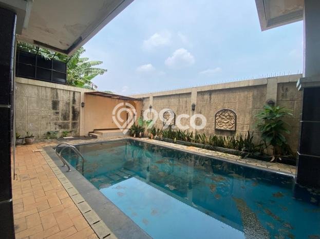 Dijual Rumah Premium dengan Fasilitas Sekitar Komplit di Cilandak, Jakarta Selatan Dijual Rumah Premium dengan Fasilitas Sekitar Komplit di Cilandak, Jakarta Selatan