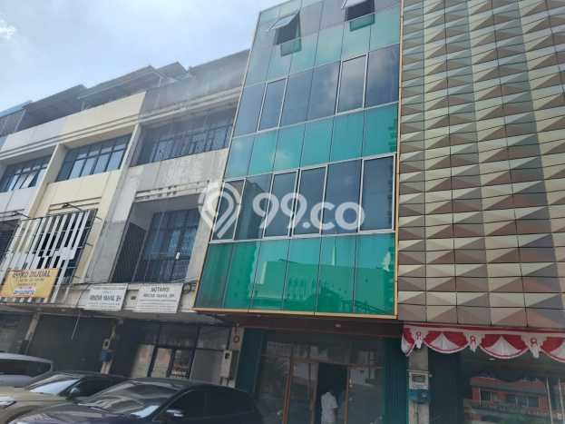 Unit Komersial Dijual di Jakarta Utara LT 122m2 & LB 413m2 Unit Komersial Dijual di Jakarta Utara LT 122m2 & LB 413m2