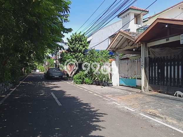 Hunian Mewah LB 200m2 Siap Pakai Desain Elegan di Kayu Putih, Jakarta Timur Hunian Mewah LB 200m2 Siap Pakai Desain Elegan di Kayu Putih, Jakarta Timur