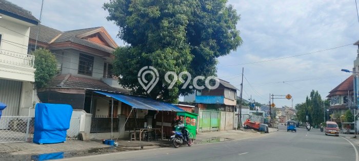 Siap Huni Rumah Mewah 5 Kamar di Duren Sawit Dekat ke Mana Saja Siap Huni Rumah Mewah 5 Kamar di Duren Sawit Dekat ke Mana Saja