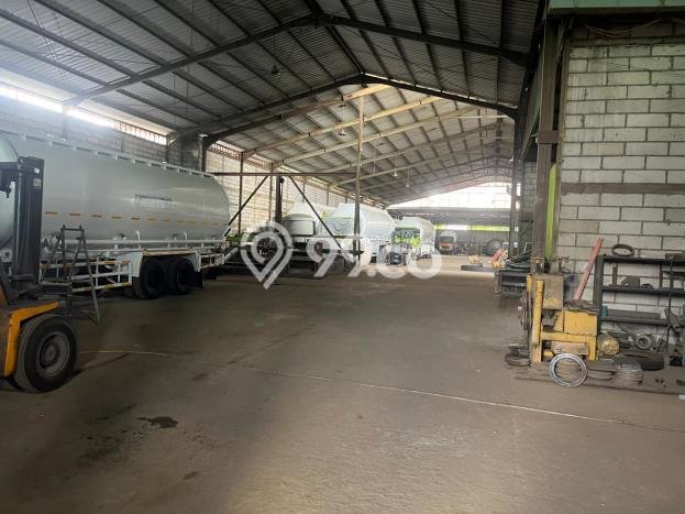 Unit Gudang Dijual di Cakung Jakarta Timur 1000m2 Unit Gudang Dijual di Cakung Jakarta Timur 1000m2