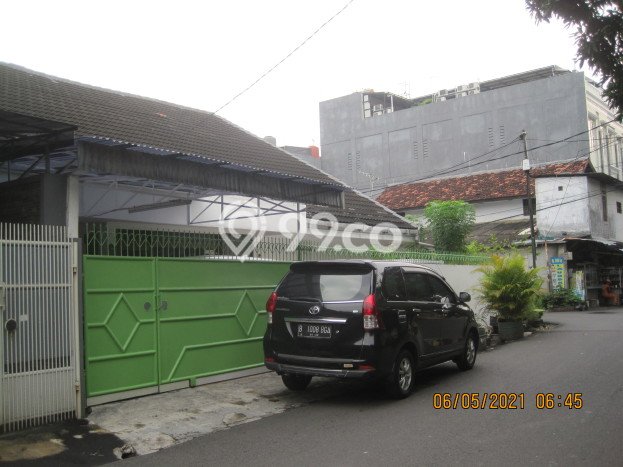For Sale! Premium House LT 235m2 Desain Modern di Grogol For Sale! Premium House LT 235m2 Desain Modern di Grogol