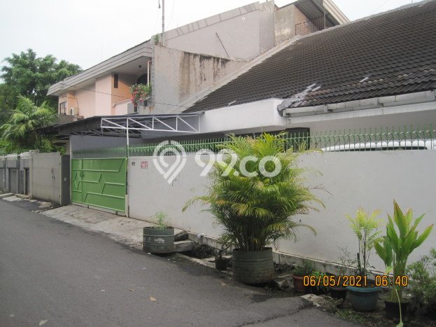 For Sale! Premium House LT 235m2 Desain Modern di Grogol For Sale! Premium House LT 235m2 Desain Modern di Grogol