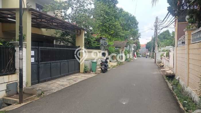 Rumah Mewah Dijual LT 285m2 di Tebet, Jakarta Selatan Rumah Mewah Dijual LT 285m2 di Tebet, Jakarta Selatan